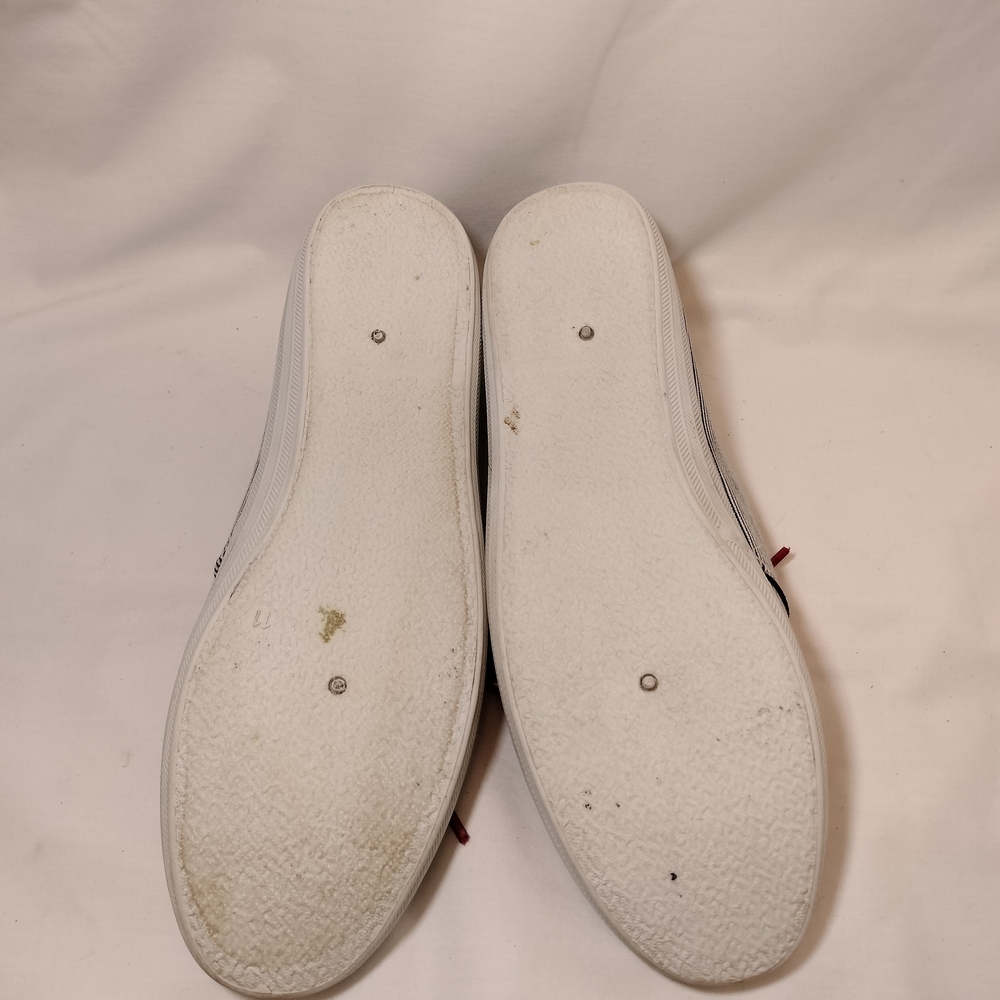 dELiA*s Women's Striped‎ Sneakers with Red Accents - Picture 3 of 7